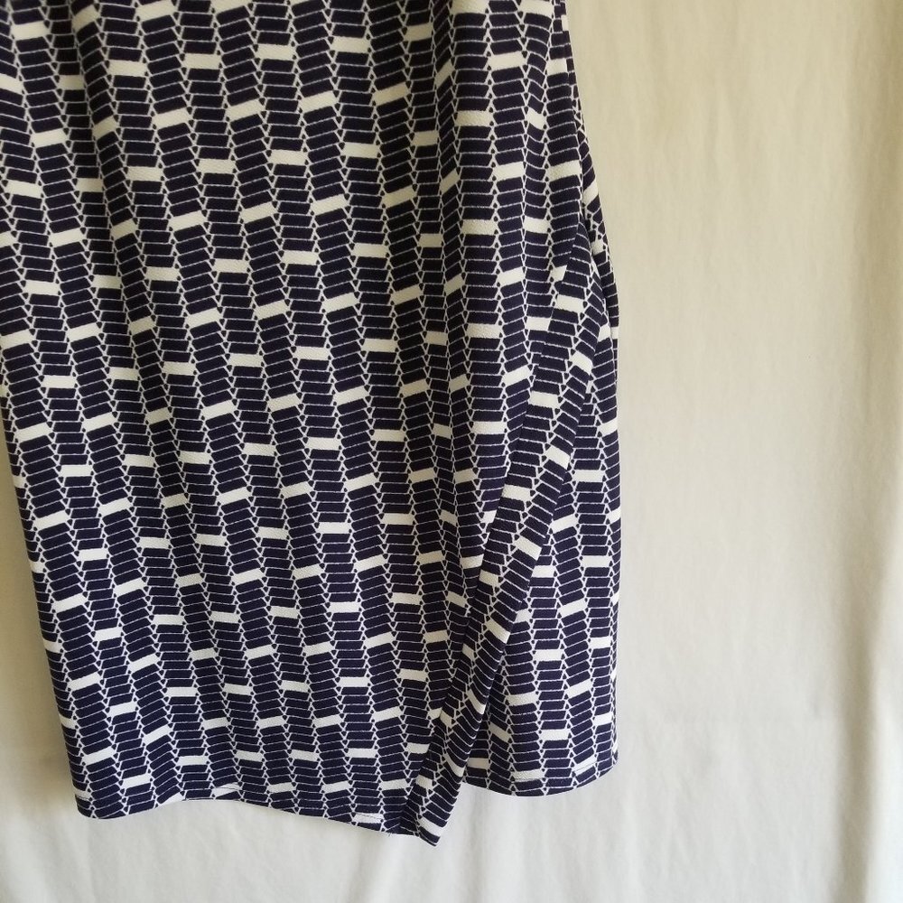 Pink Republic striped detail sleeveless dress size M (110) - Picture 5 of 7